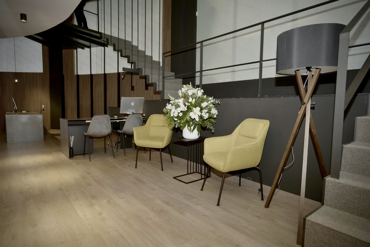 Detall de la il·luminació i escenografia al MontÀgora de Montbui